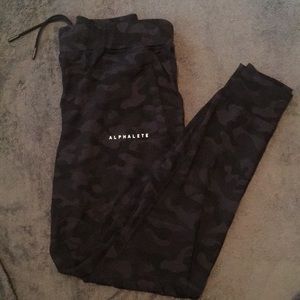 Alphalete Premium Camo Joggers